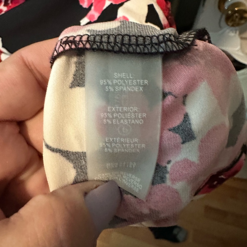 CK blouse/shell - Picture 4 of 4